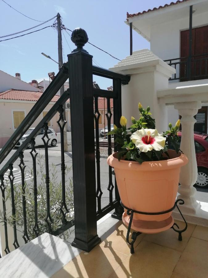 Pansion Giannis Perris Kokkari Exterior foto