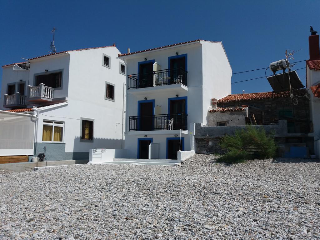Pansion Giannis Perris Kokkari Exterior foto